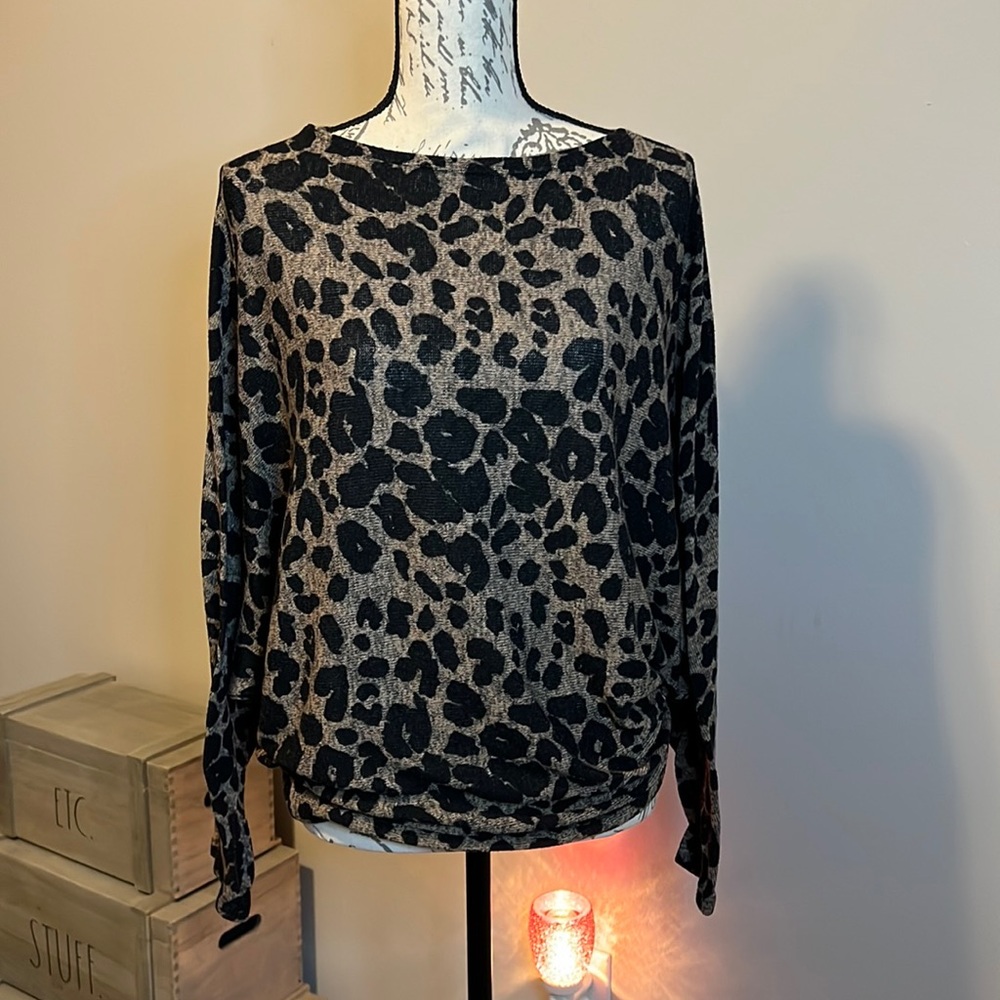 MTS Leopard Print sweater